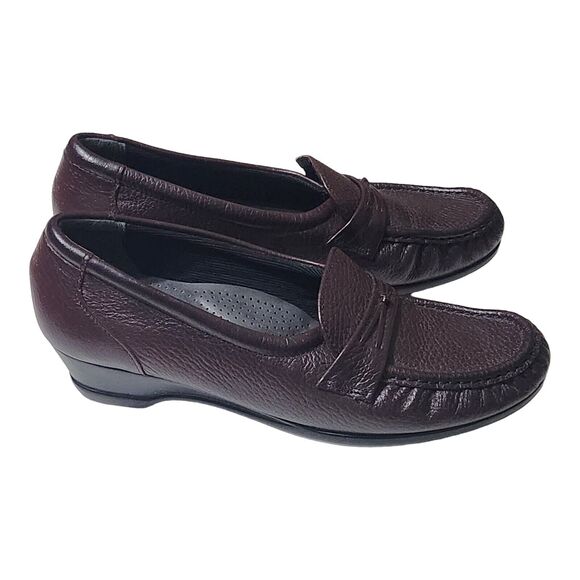 SAS Women's 7.5 M Burgundy Leather Tripad Comfort Foot Bed Loafers - Picture 11 of 15